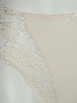 Damen Nina Holthoff Damen Miederhose mit Spitzenbesatz