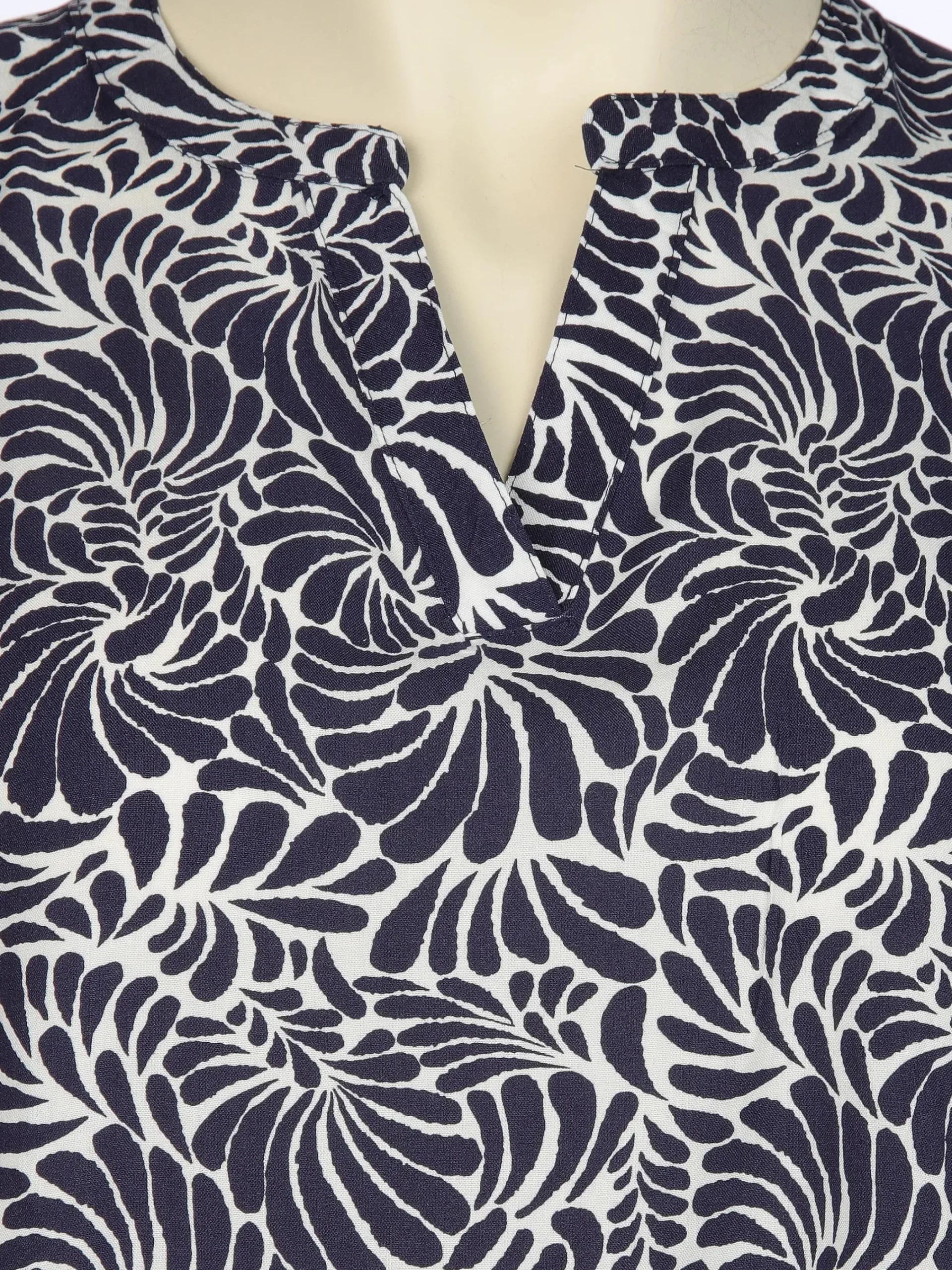 Damen Sonja Blank Große Größen Kleid mit Musterprint