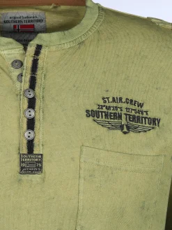 Herren Southern Territory Herren Henleyshirt im Used Look