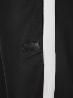 Herren HERO by John Medoox Herren Shorts 