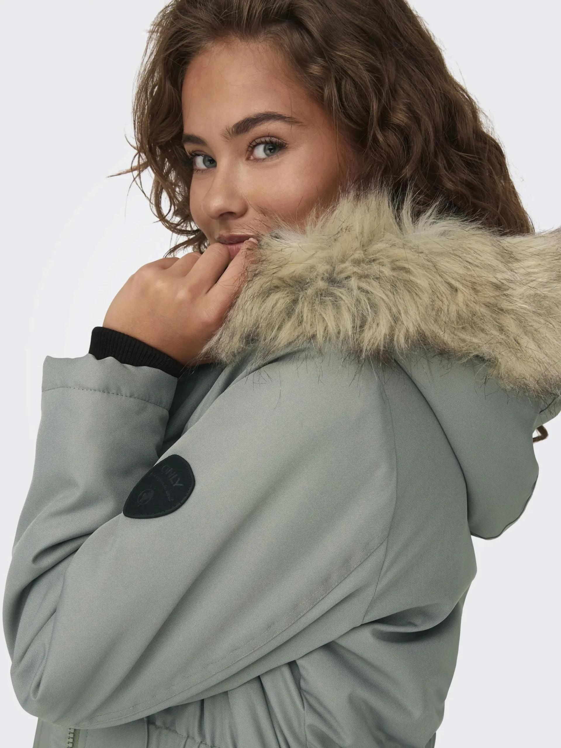Damen Only ONLIRIS FUR WINTER PA Jacke