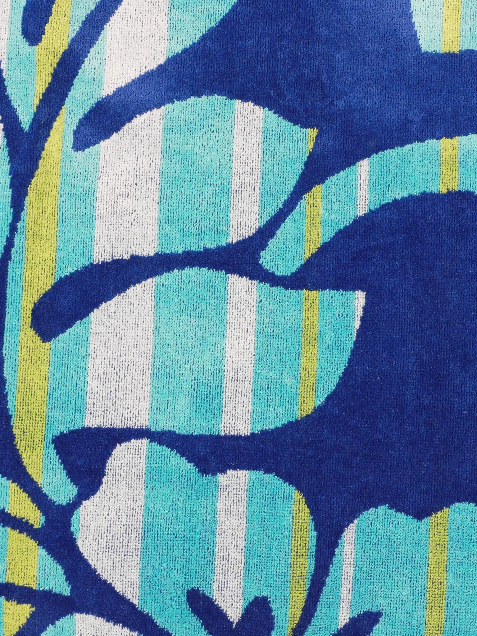 Dream House Strandtuch mit Blumenmuster